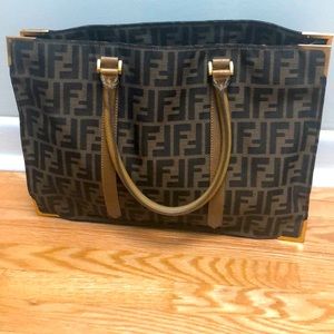 Authentic Fendi vintage shoulder tote includes bag cover
